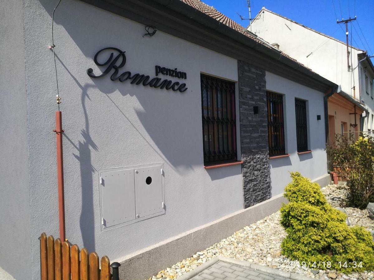 Penzion Romance Břeclav المظهر الخارجي الصورة