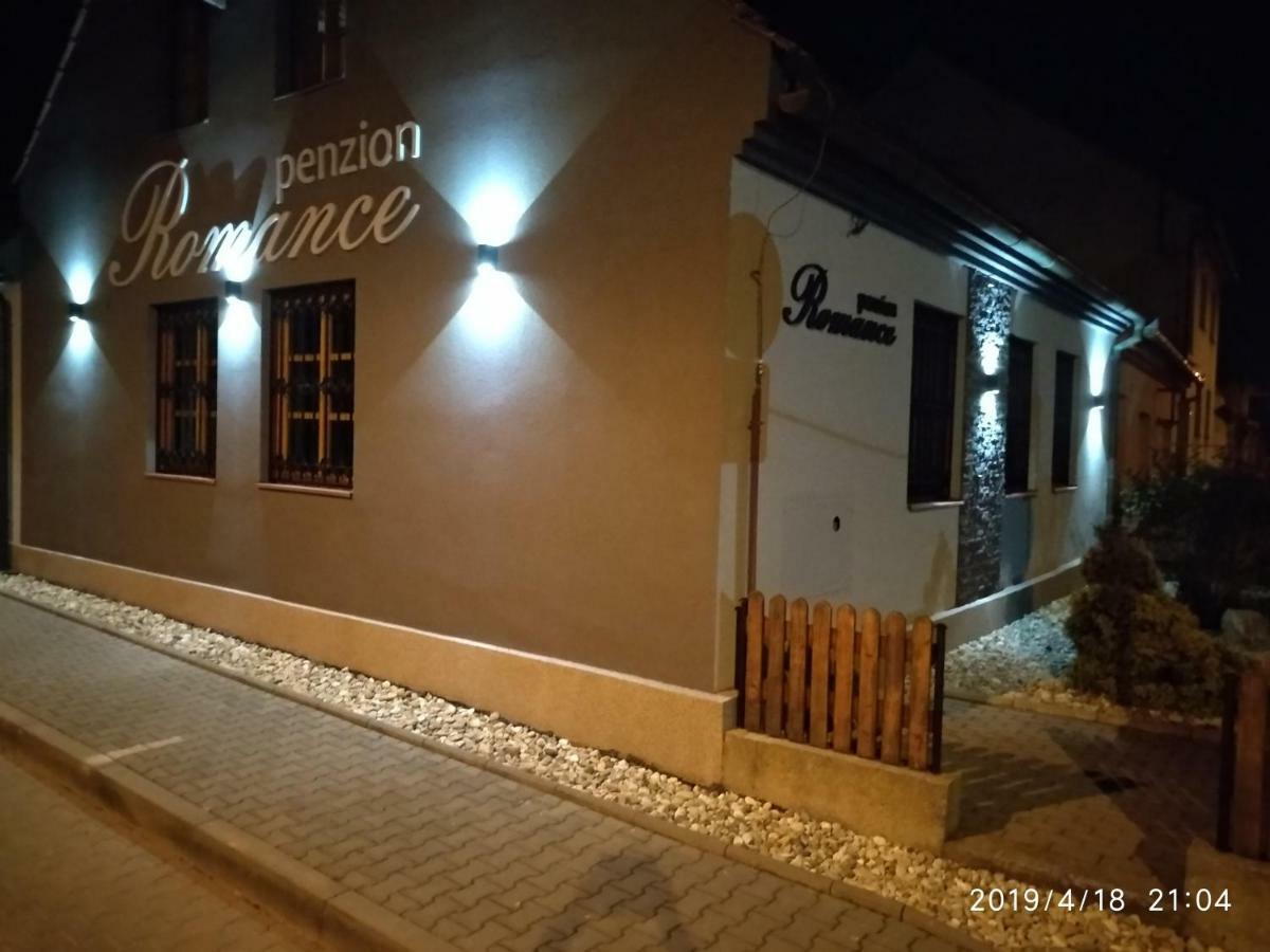 Penzion Romance Břeclav المظهر الخارجي الصورة